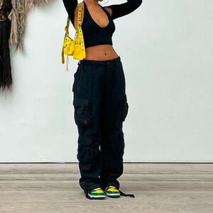 A Vintage Fit Black Cargo